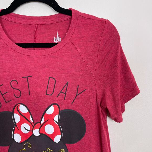 Disney Parks Best Day Ever Minnie Mouse Tee Heather Red XSmall XS Crew Neck - Picture 3 of 7